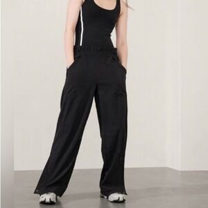 Athleta Black High Rise Trekkie Parachute Pants Women SZ 10 Wide  Leg &‎ Pockets
